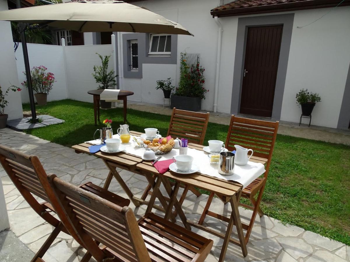Bed and Breakfast A la Vill'Adour Dax Exterior foto